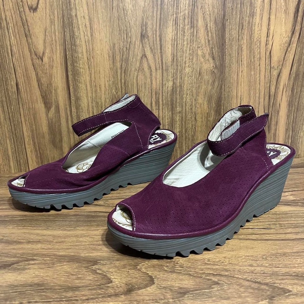 Fly London Yala Burgundy Perforated Suede Leather Wedge Sandals EU 42 Peep Toe